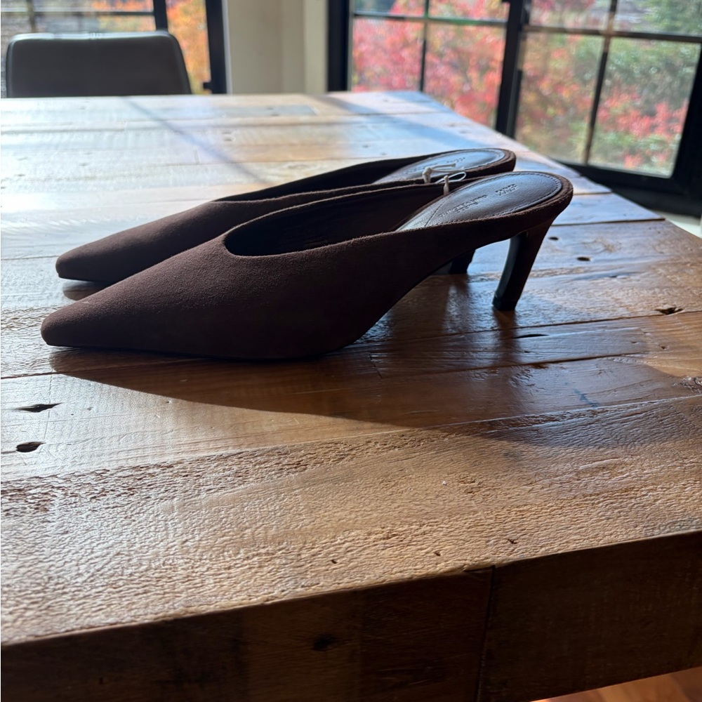H&M brown suede mules